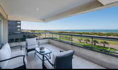 APARTAMENTO EN VENTA Y ALQUILER TORRE LOBOS PUNTA DEL ESTE