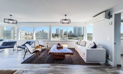 APARTAMENTO EN VENTA, TIBURON I, PLAYA BRAVA, PUNTA DEL ESTE.