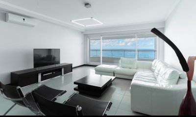 apartamento en alquiler Torre lobos, Punta del Este.