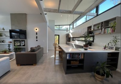 casa en venta, lugano, 3 dormitorios + dependencia, punta del este. - hho3532c