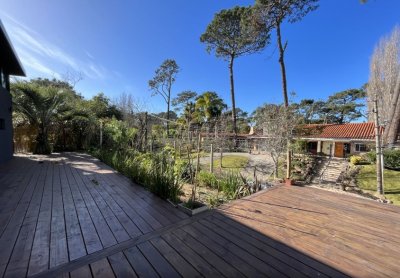 casa en venta, lugano, 3 dormitorios + dependencia, punta del este. - hho3532c