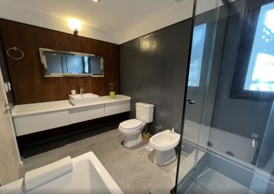 casa en venta, lugano, 3 dormitorios + dependencia, punta del este. - hho3532c