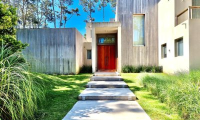ESPECTACULAR CASA. LAGUNA BLANCA. VENTA Y ALQUILER.