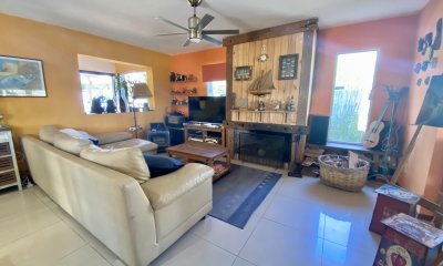 CASA EN BARRIO PRIVADO