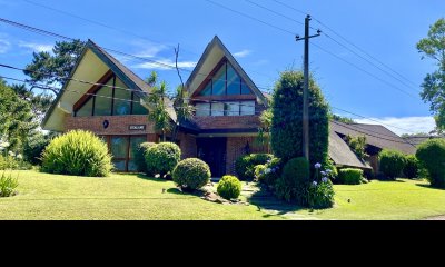 Casa en venta de 5 dormitorios en Lugano, excelente entorno!