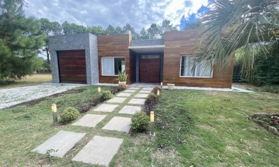 CASA EN VENTA EN BARRIO CERRADO