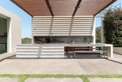 chacra a la venta. barrio privado. villalagos. - hho3380h