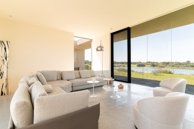 chacra a la venta. barrio privado. villalagos. - hho3380h