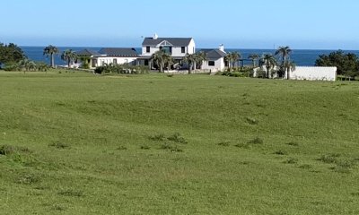 CHACRA MARITIMA EN VENTA. 22 HECTAREAS. SOBRE EL MAR.