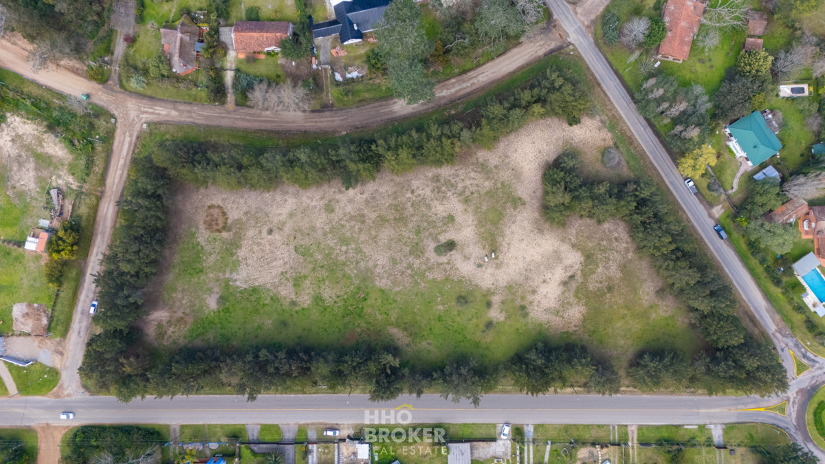 Terreno en Venta, Jardines de Cordoba, Punta del Este. - HHO4864T