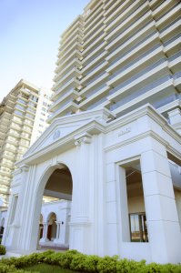 APARTAMENTO EN VENTA DE 2 DORMITORIOS EN SUITE CON VISTA AL MAR-IMPERIALE  - HHO4285A