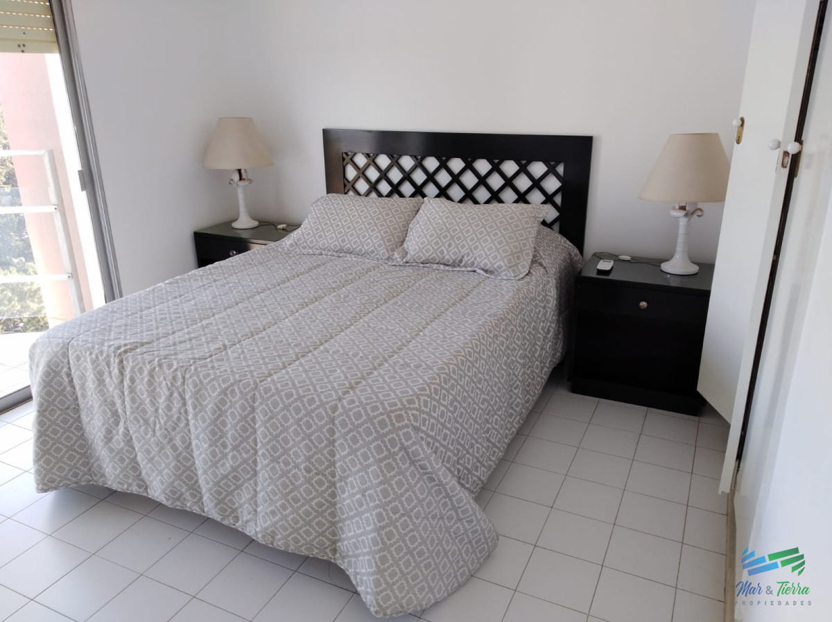 Apartamento ID.4889 - En venta apartamento 3 dormitorios en Roosevelt, zona Cantegril, Punta del Este