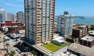 Apartamento de 2 dormitorios en venta, Punta del Este
