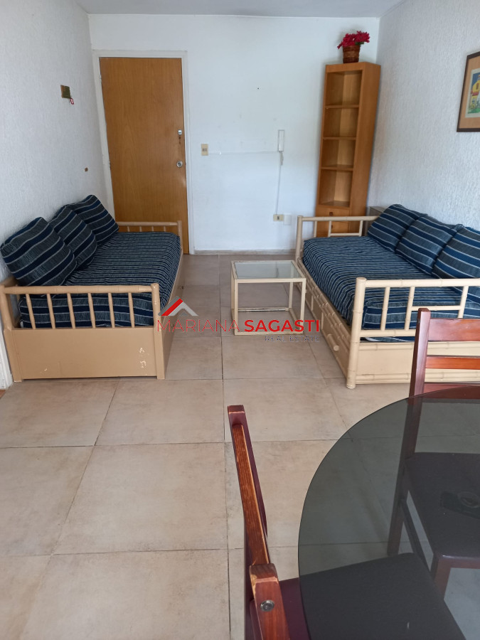 Apartamento ID.3980 - Alquiler anual 