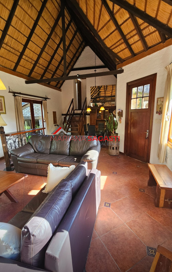Casa ID.4050 - VENTA - ALQUILER TEMPORADA 