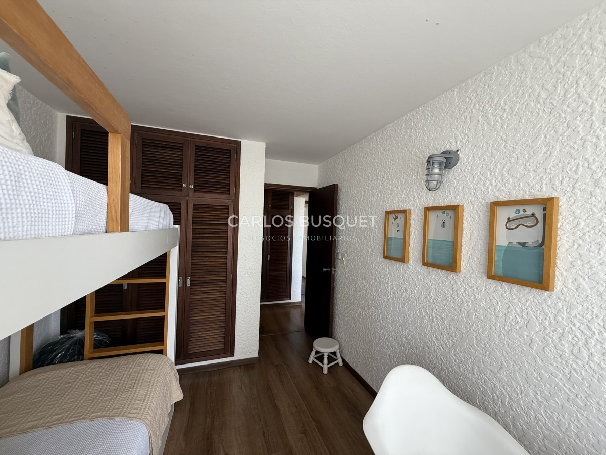 Apartamento ID.1247 - VENTA HERMOSO APTO A PASOS DE LA BRAVA 