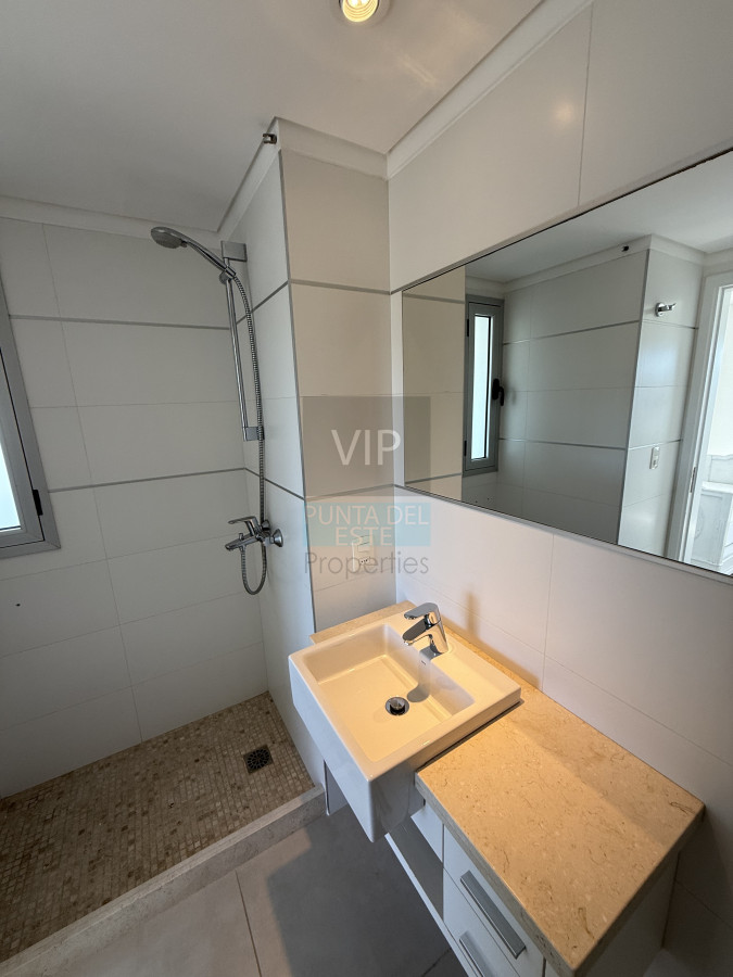 Apartamento ID.2136 - Espectacular apartamento en la Mansa VENTA - ALQ ANUAL 