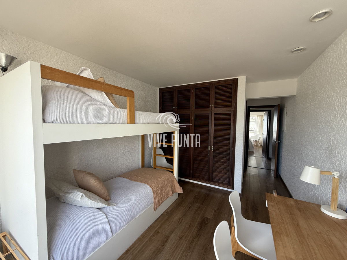 Apartamento ID.1019 - VENTA HERMOSO APTO A PASOS DE LA BRAVA 