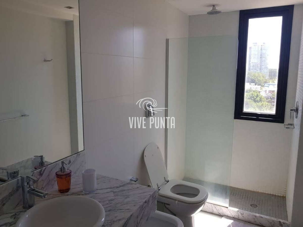 Apartamento ID.1012 - Parada 6 Brava - Alquiler anual 