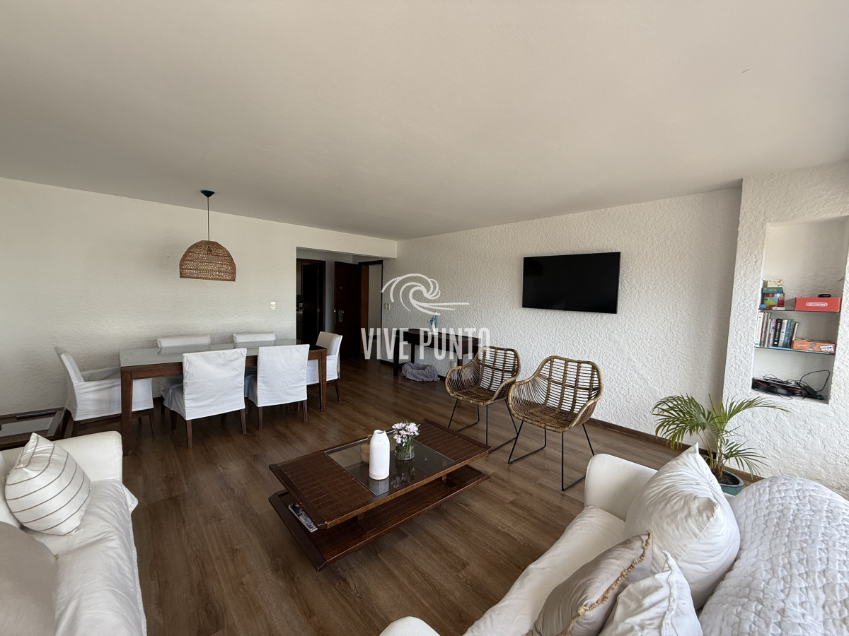 Apartamento ID.1019 - VENTA HERMOSO APTO A PASOS DE LA BRAVA 