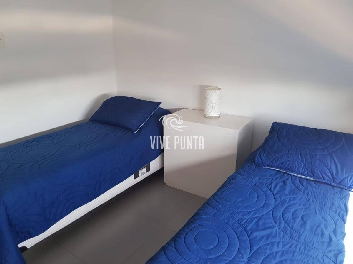 Apartamento ID.1012 - Parada 6 Brava - Alquiler anual 