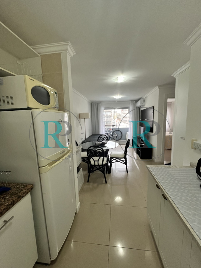 Apartamento ID.2102 - Venta en Peninsula apto divinooooo
