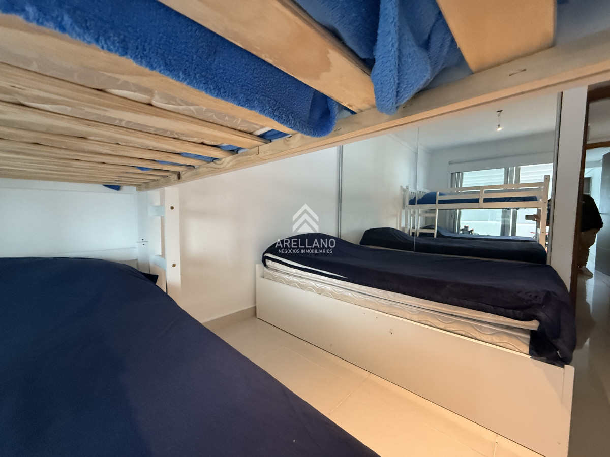 Apartamento ID.5660 - Venta apartamento 2 dormitorios en Playa Mansa