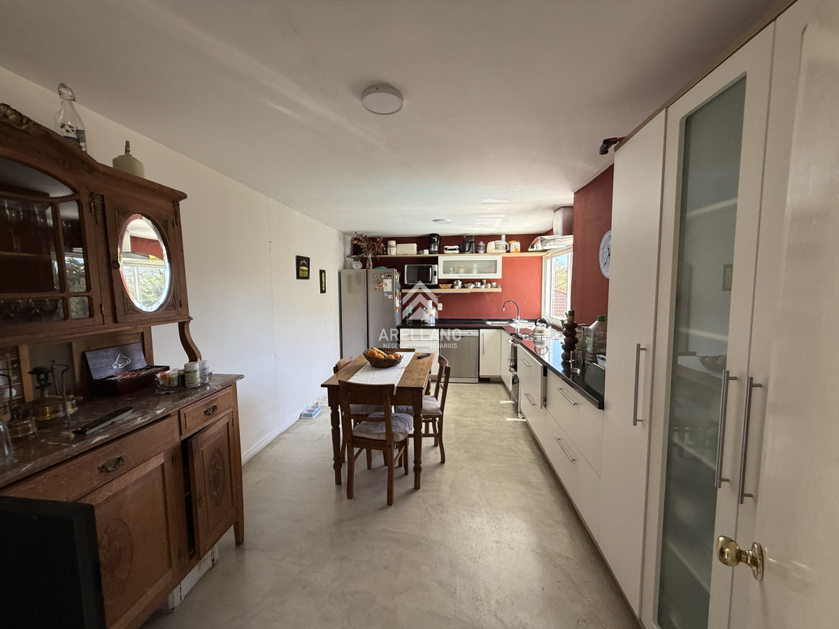 Casa ID.5635 - Venta casa en Tio Tom 4 dormitorios