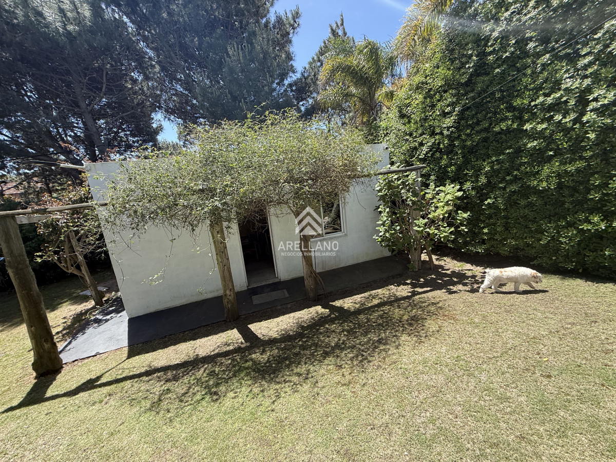 Casa ID.5635 - Venta casa en Tio Tom 4 dormitorios