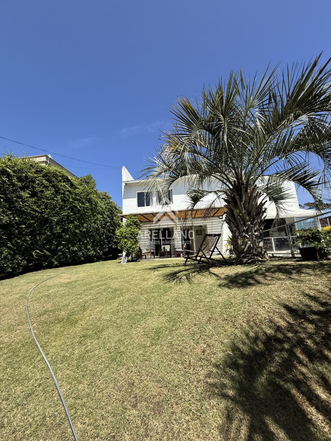 Casa ID.5635 - Venta casa en Tio Tom 4 dormitorios