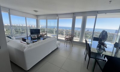 Hermoso apto en venta con vista divina a la Mansa