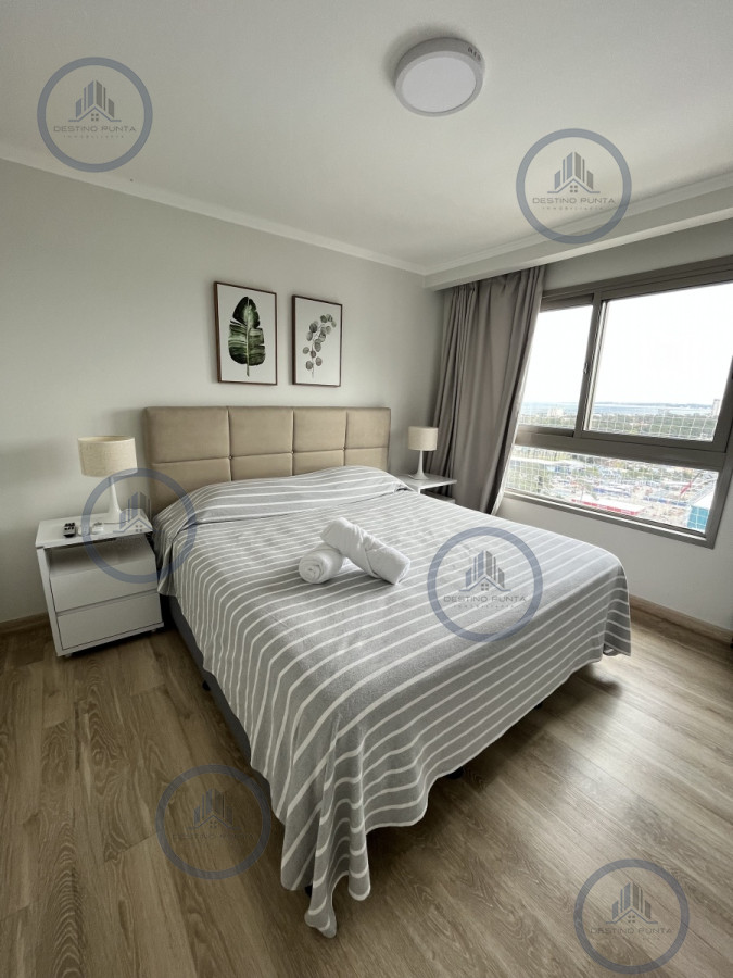 Moderno Apartamento de 1 Dormitorio en Alquiler Anual sobre Roosevelt, Torre con servicios — fotografía 3