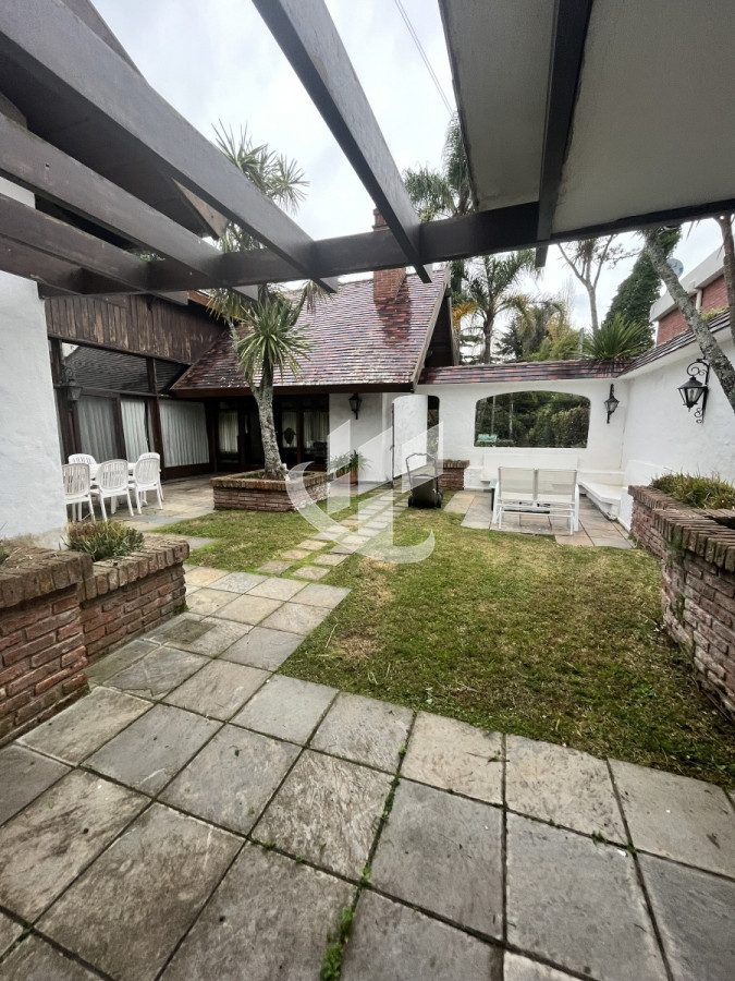 Casa ID.2639 - PUNTA DEL ESTE MANSA EXCELENTE PROPIEDAD EN VENTA 