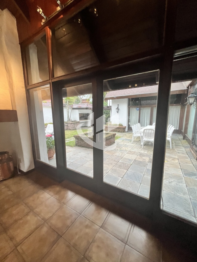 Casa ID.2639 - PUNTA DEL ESTE MANSA EXCELENTE PROPIEDAD EN VENTA 