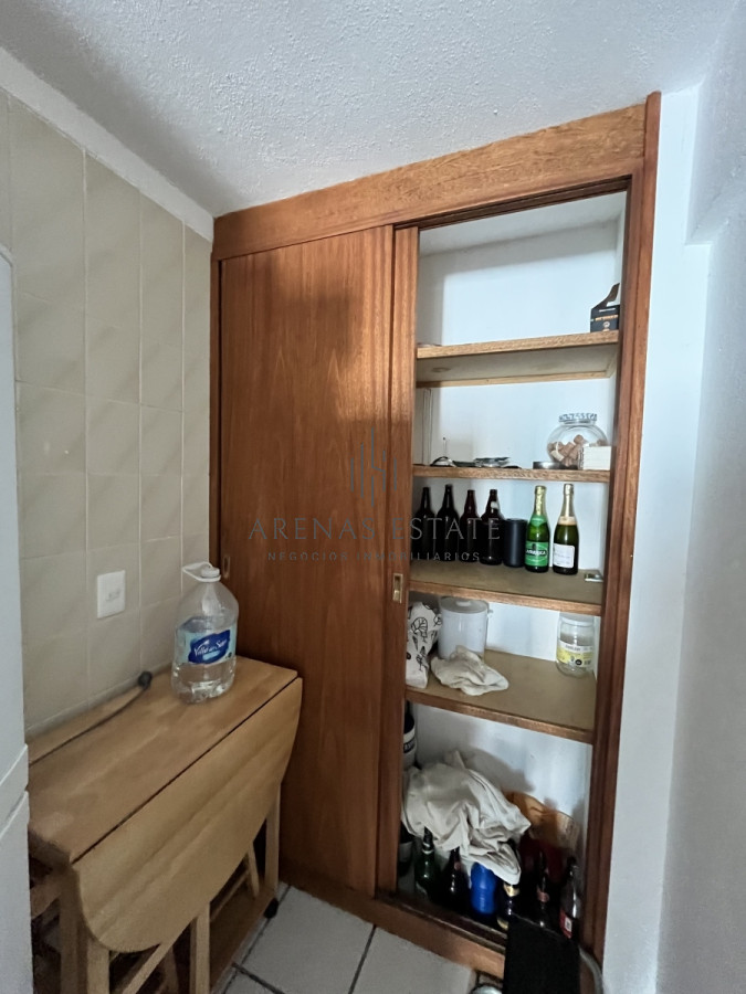 Apartamento ID.2511 - Venta apartamento en muy buena zona! Cerca de todo!