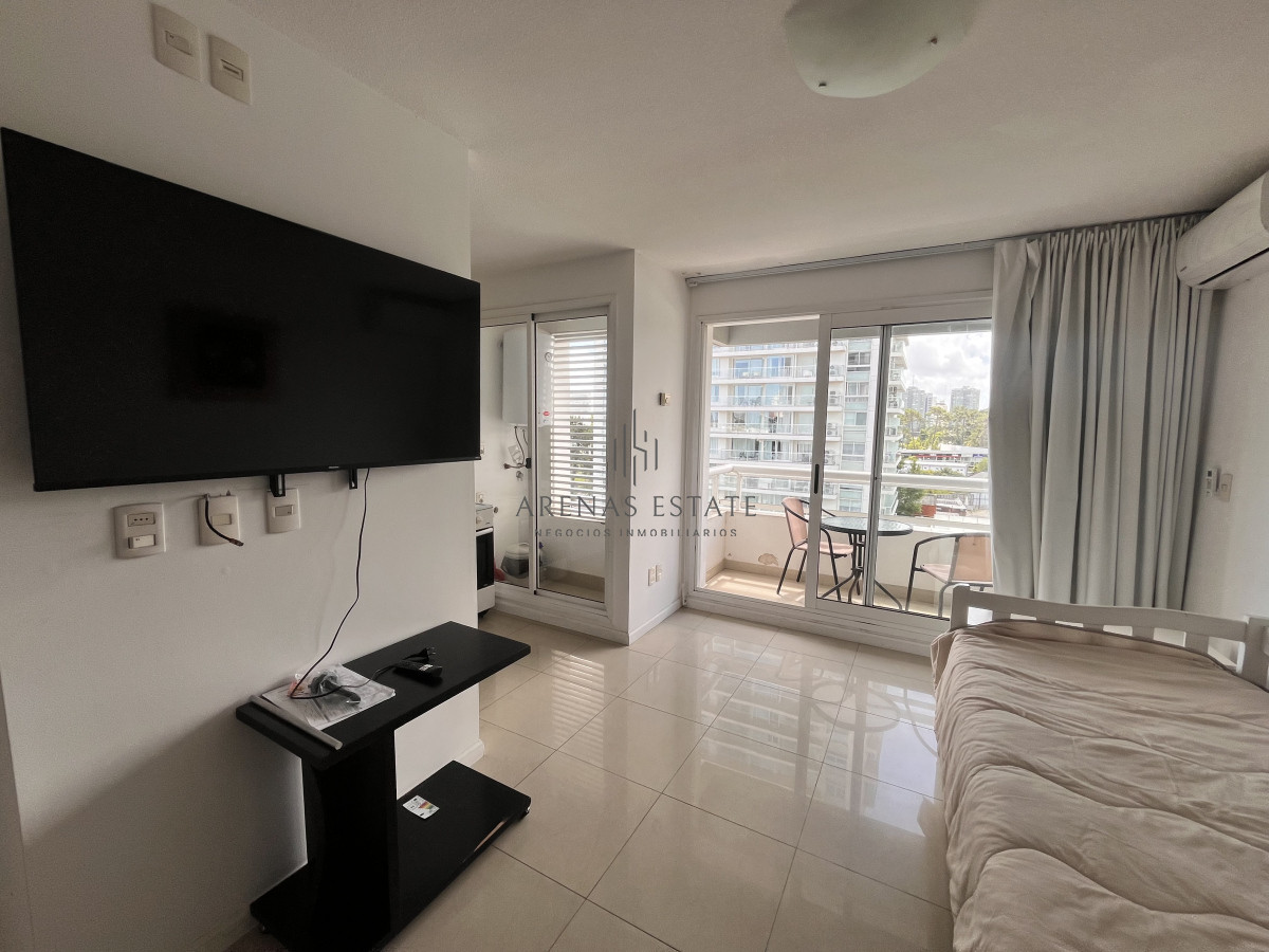 Apartamento ID.3502 - Apartamento en alquiler anual ,1 dormitorio en  Punta del Este 