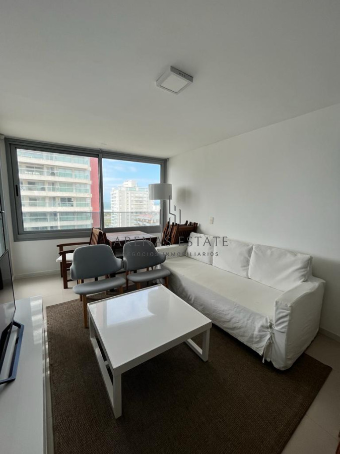 Apartamento ID.2659 - Apartamento de dos dormitorios en alquiler Punta del Este 