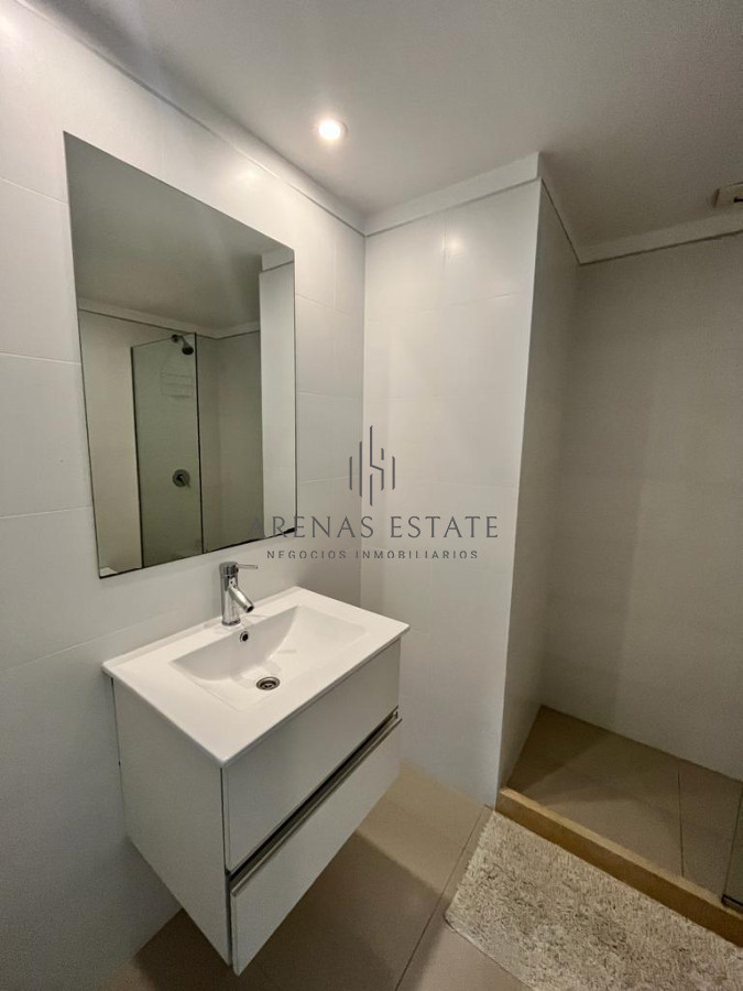 Apartamento ID.2659 - Apartamento de dos dormitorios en alquiler Punta del Este 