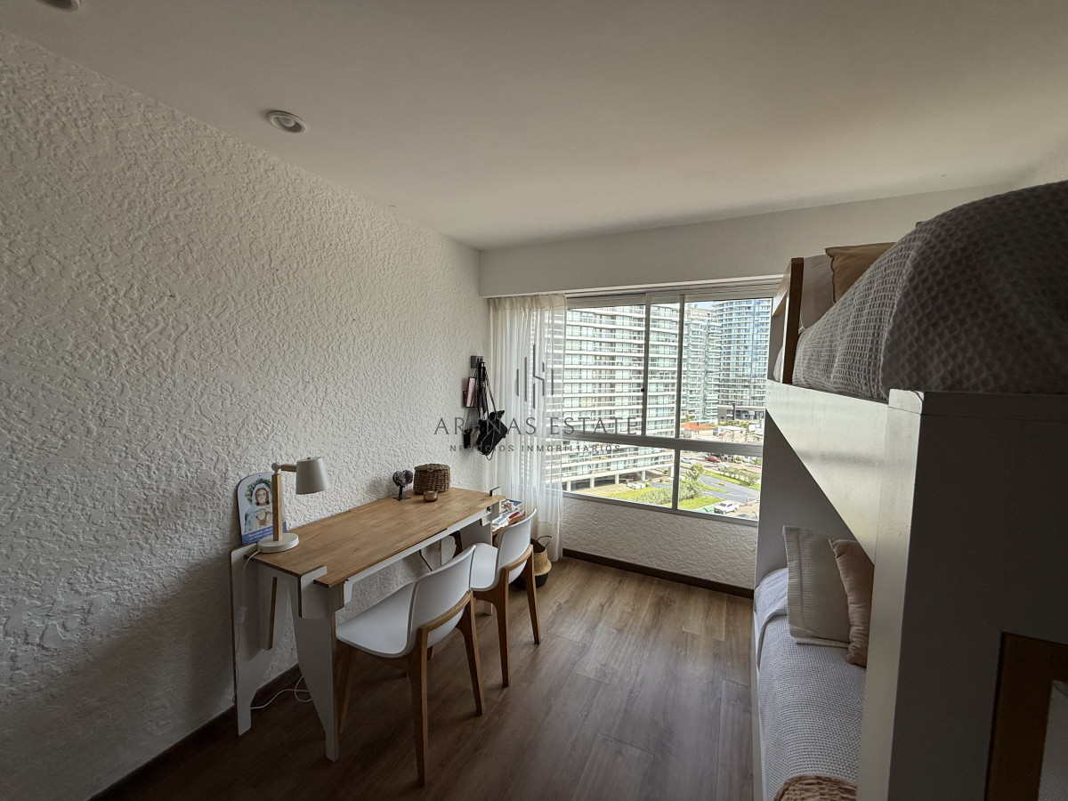 Apartamento ID.2828 - VENTA HERMOSO APTO A PASOS DE LA BRAVA 