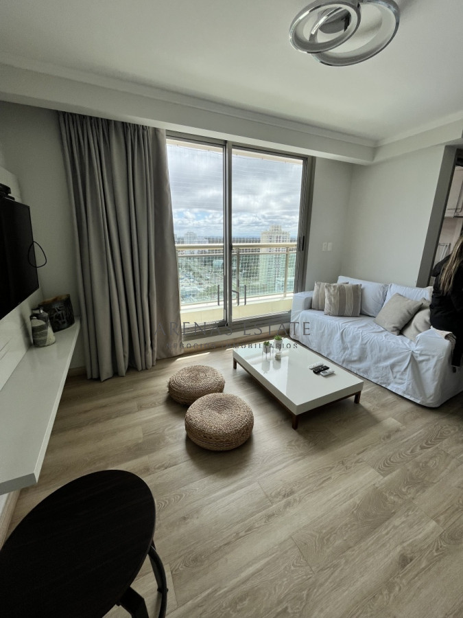 Apartamento ID.3391 - Apartamento en Alquiler Punta del Este 