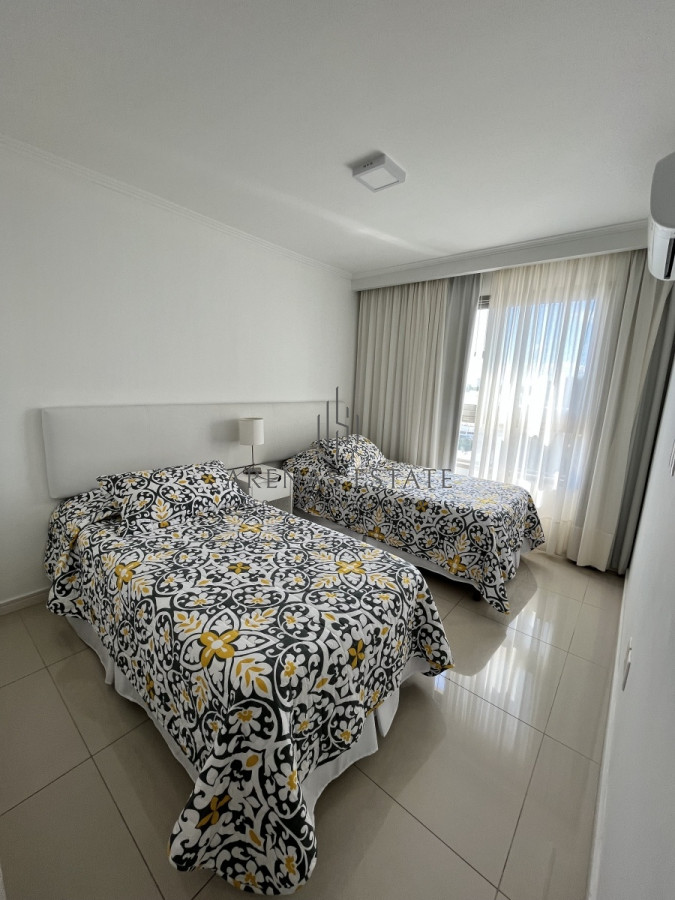 Apartamento ID.3390 - Alquiler Anual apto en excelente ubicación 