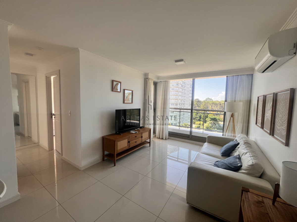 Apartamento ID.3390 - Alquiler Anual apto en excelente ubicación 