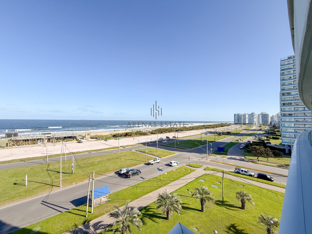 Apartamento ID.4053 - VENTA PRIMERA LINEA BRAVA 