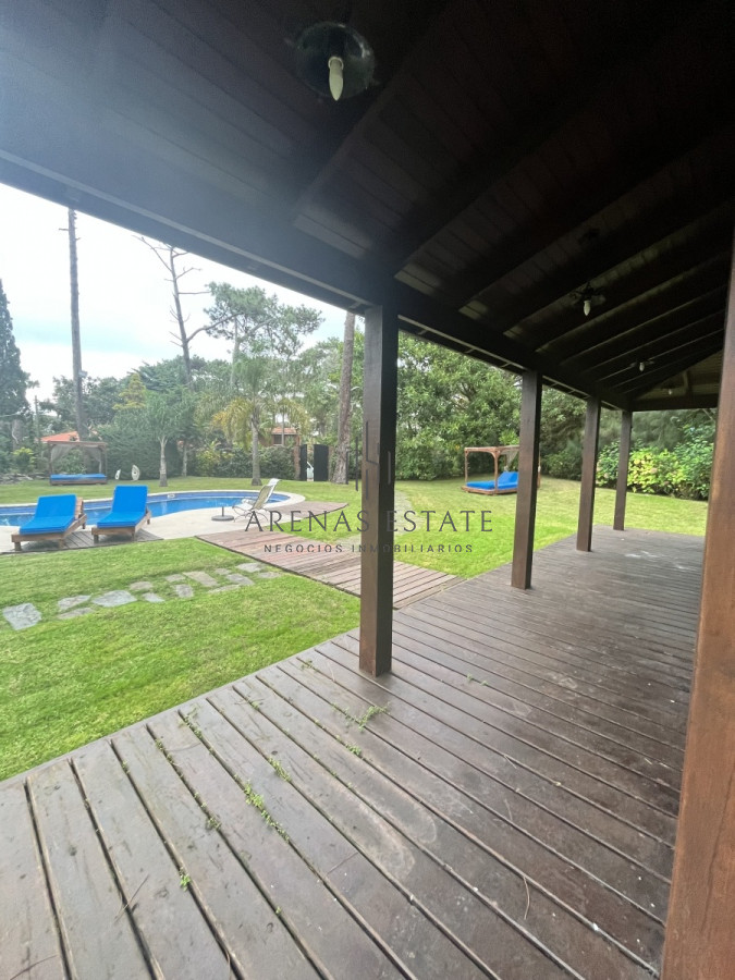Casa ID.1606 - Casa en venta en zona Mansa 