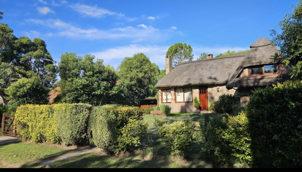 Casa ID.3239 - VENTA - ALQUILER TEMPORADA 