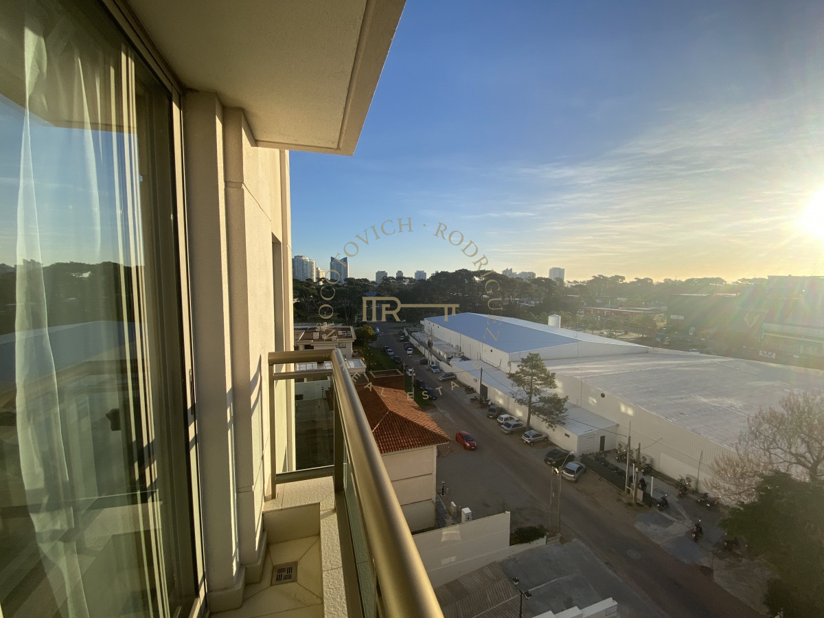 Apartamento ID.2602 - Alquiler anual apto con todos los servicios