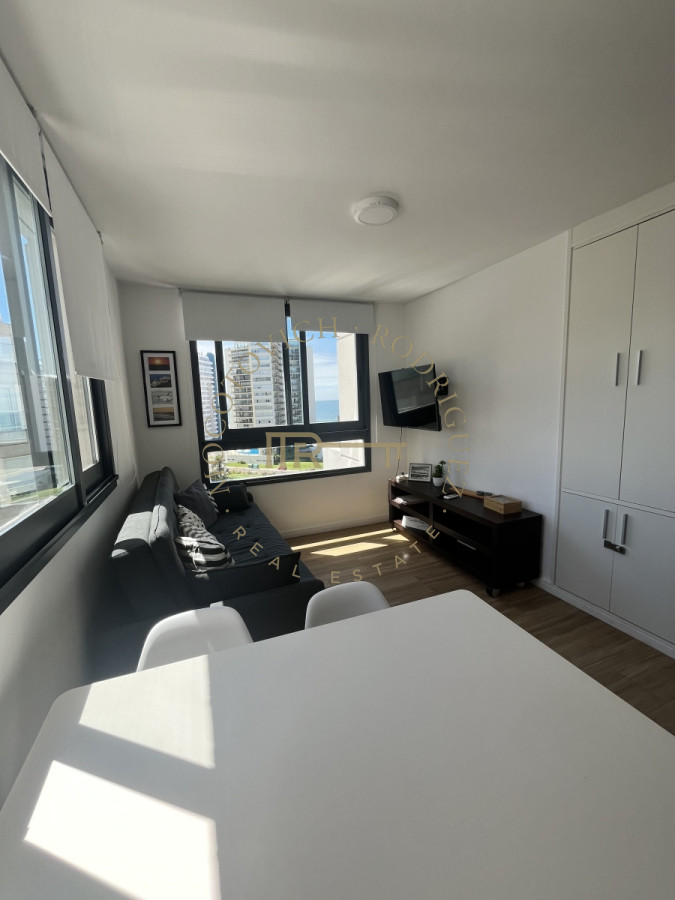 Apartamento ID.2599 - Alquilar Anual 