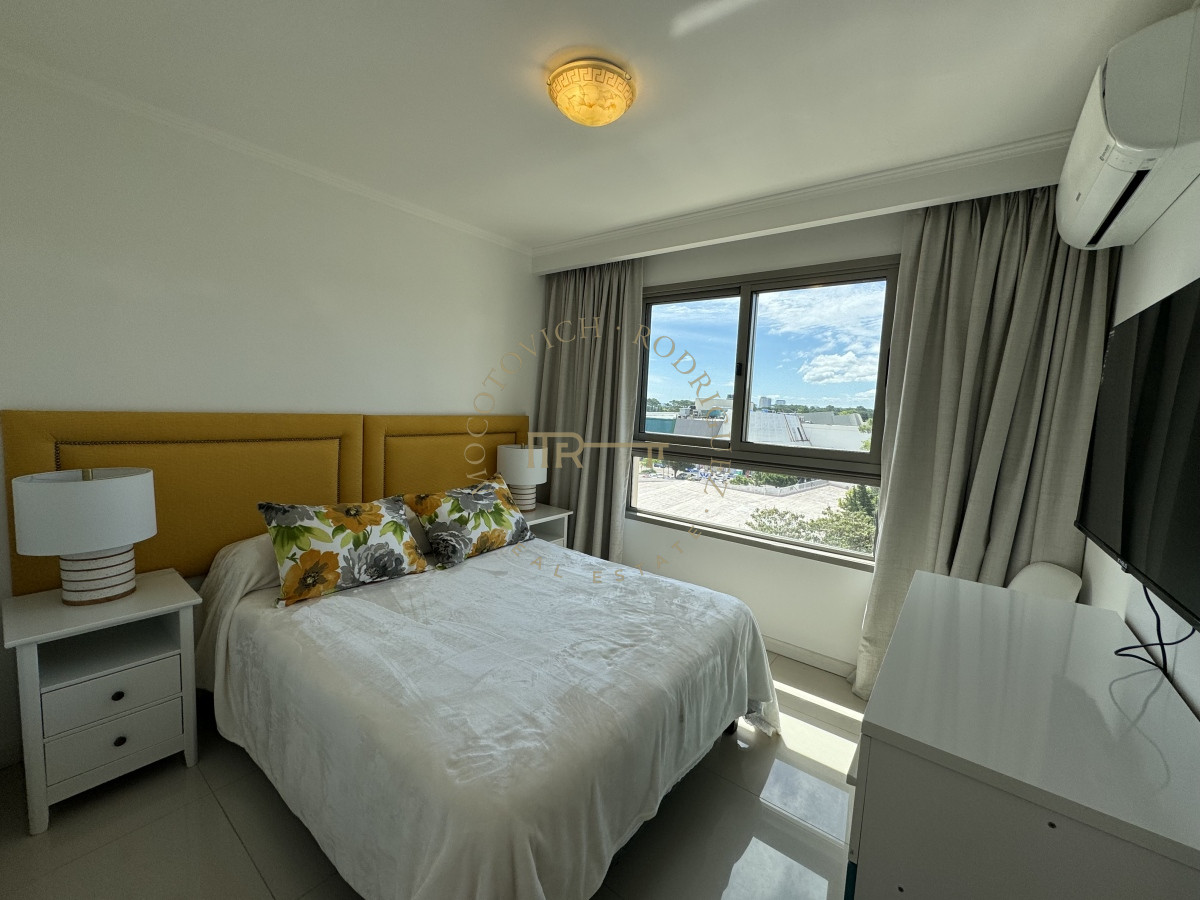 Apartamento ID.2602 - Alquiler anual apto con todos los servicios