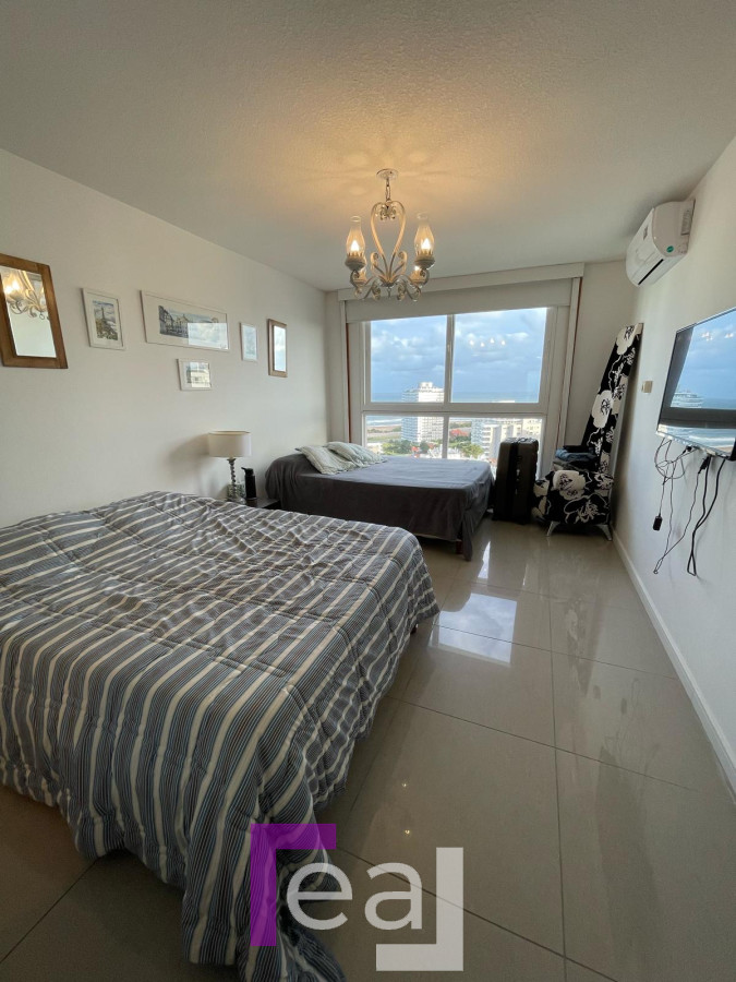 Apartamento ID.209 - Torre de categoria a pasos de la playa Brava 