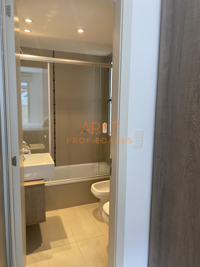 Apartamento ID.1465 - VENDO Y ALQUILO ANUAL APARTAMENTO 2 DORMITORIOS PUNTA DEL ESTE PUERTO